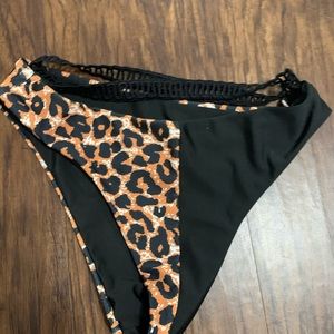 Bikini bottoms